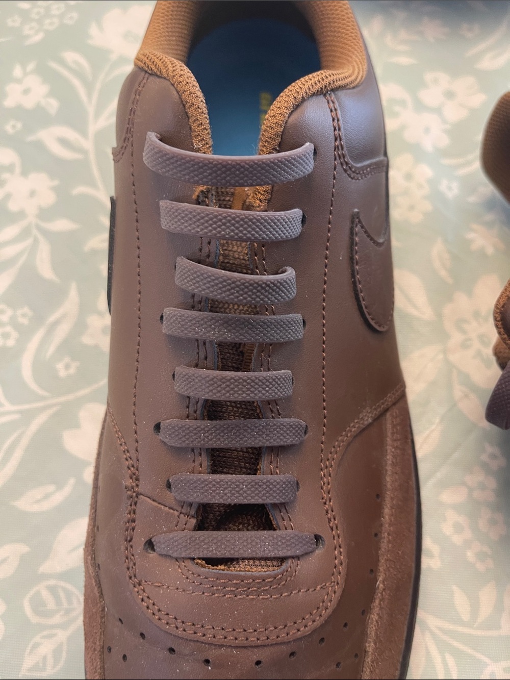 Nike Brown Low-Top worn  once! with Tan Lining - Picture 6 of 7